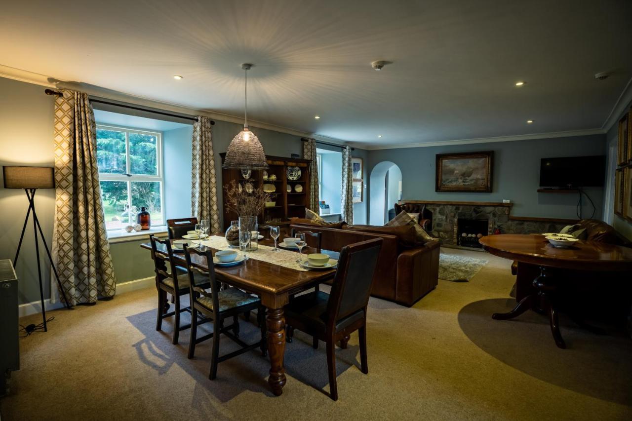The Farmhouse, 6 Bed Property, 포레스 외부 사진