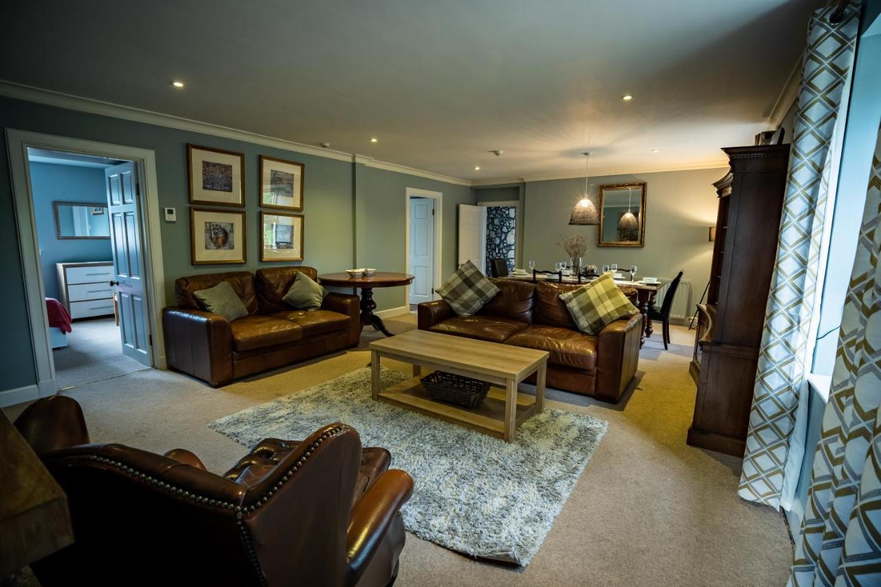 The Farmhouse, 6 Bed Property, 포레스 외부 사진