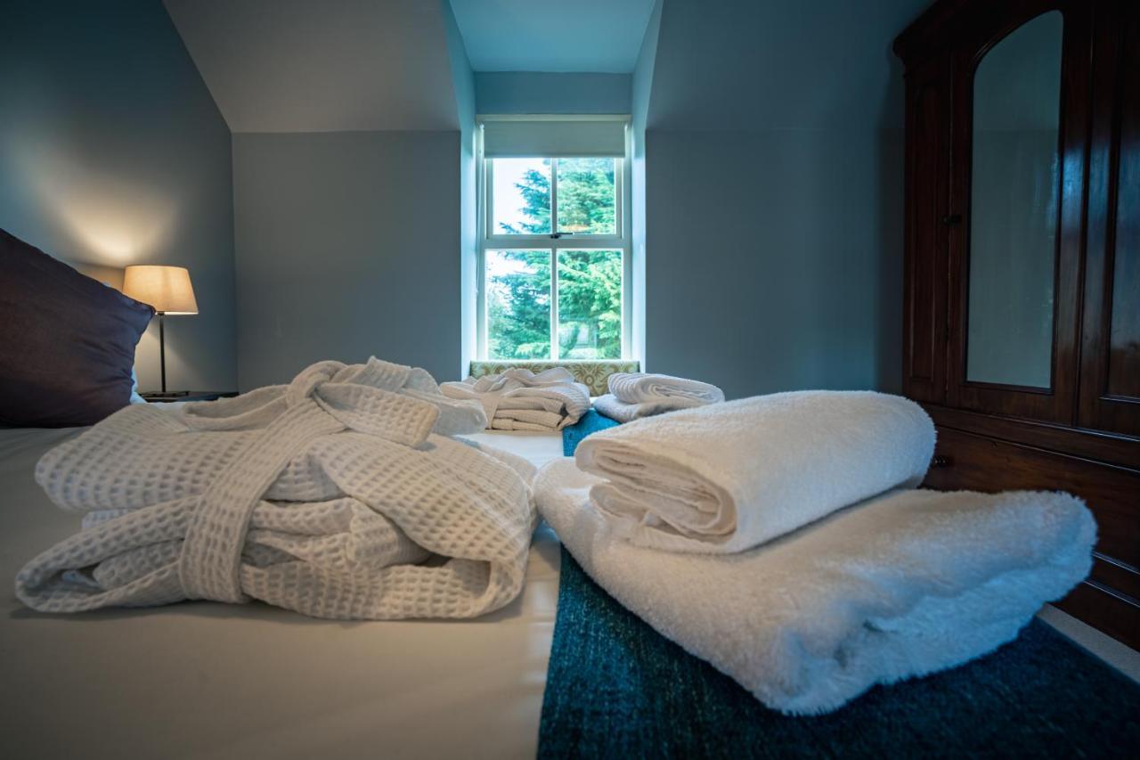 The Farmhouse, 6 Bed Property, 포레스 외부 사진