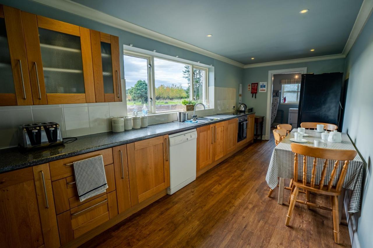 The Farmhouse, 6 Bed Property, 포레스 외부 사진